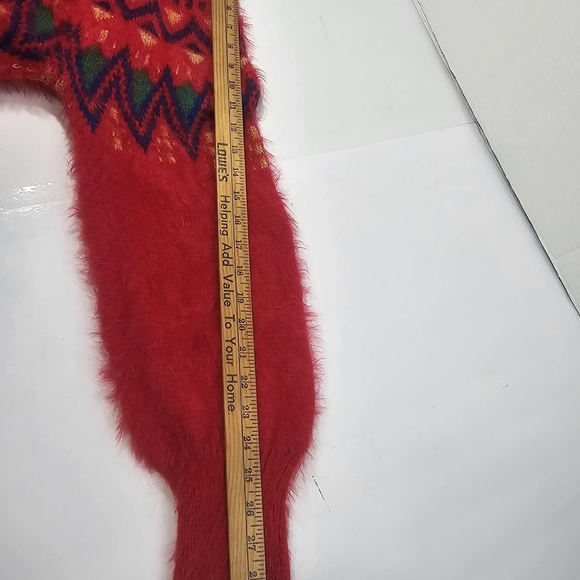 Time and Tru Red Sweater with Multicolor Geometric Pattern - Picture 6 of 10